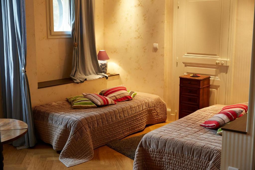 Chambres Au Chateau - Le Clos Des Tourelles Sennecey-le-Grand Værelse billede